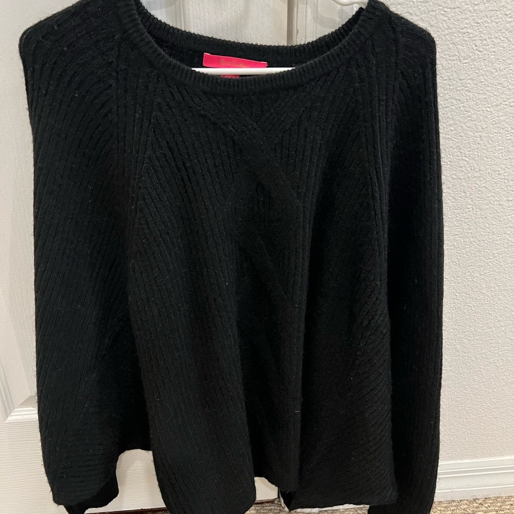 Lilly Pulitzer Black Crew Neck Sweater with Textured Knit